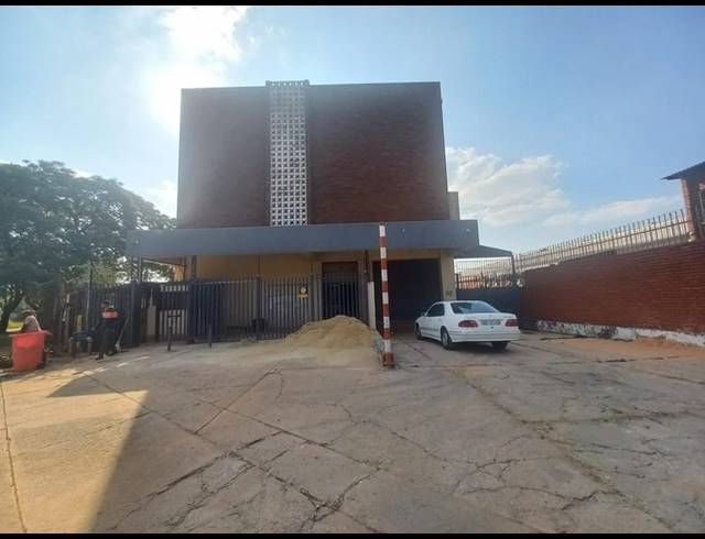 BUSINESS FOR SALE IN PRETORIA WEST